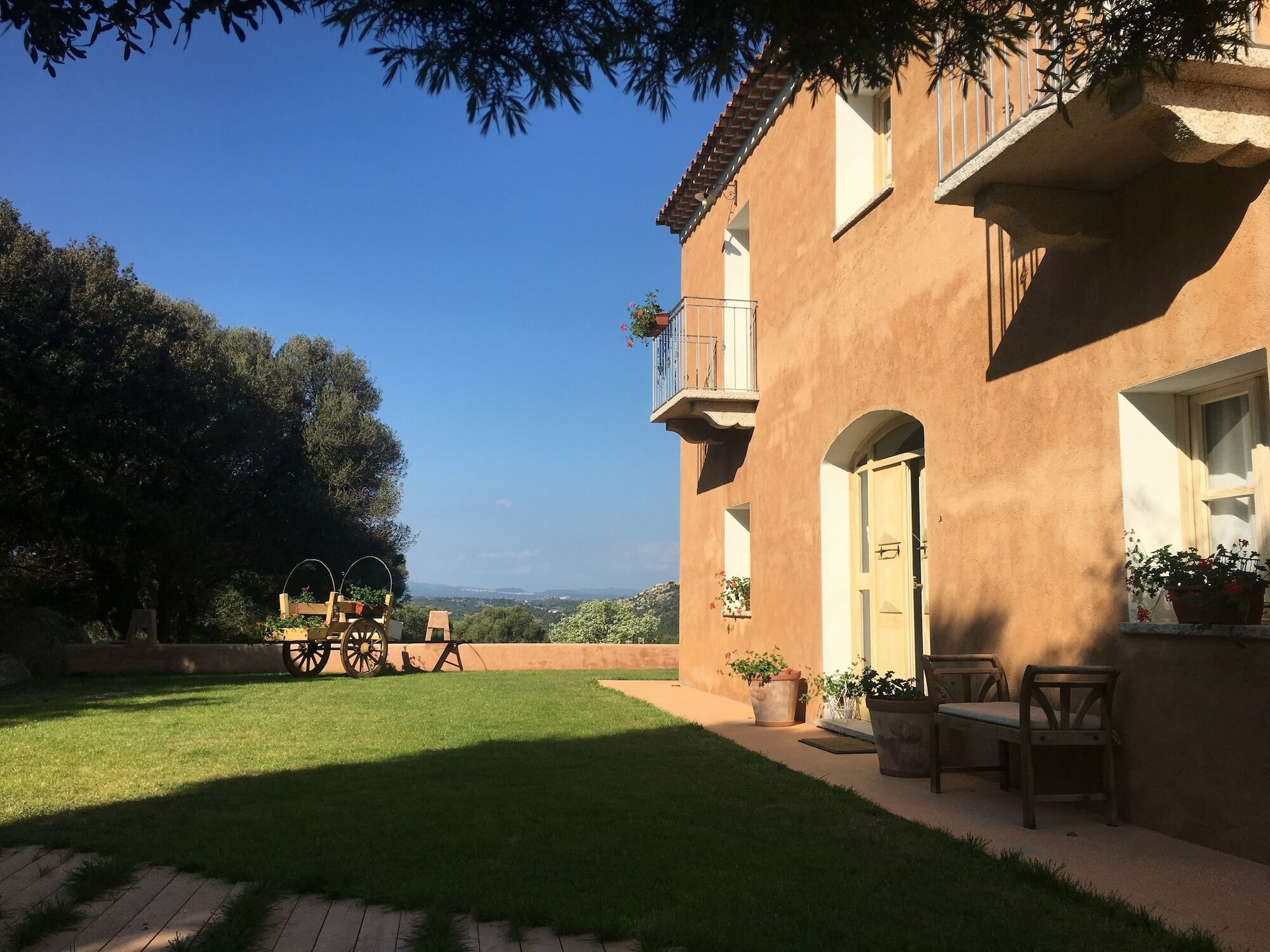 Monti Di Jogliu Villa Arzachena Ngoại thất bức ảnh